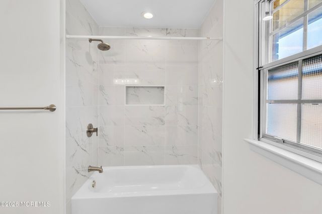 32D Yorkshire Court D, Manchester, NJ 08759