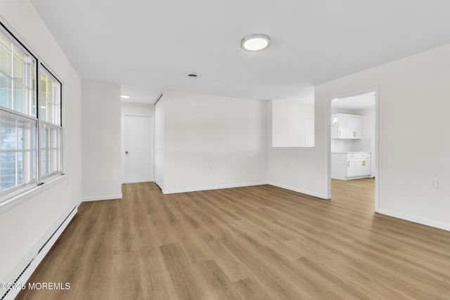 32D Yorkshire Court D, Manchester, NJ 08759