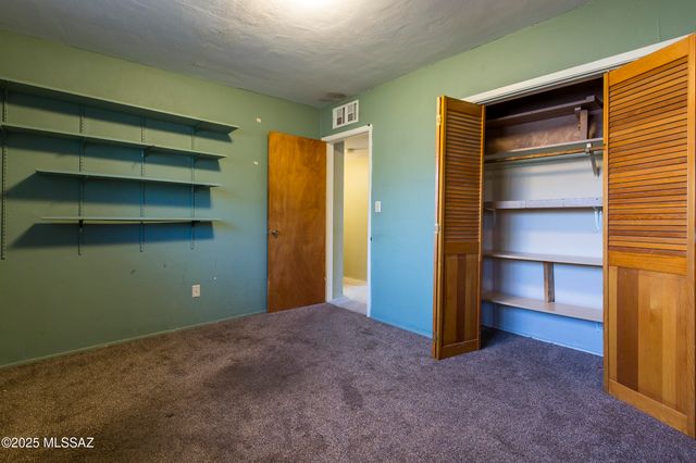 4902 E Copper Street, Tucson, AZ 85712