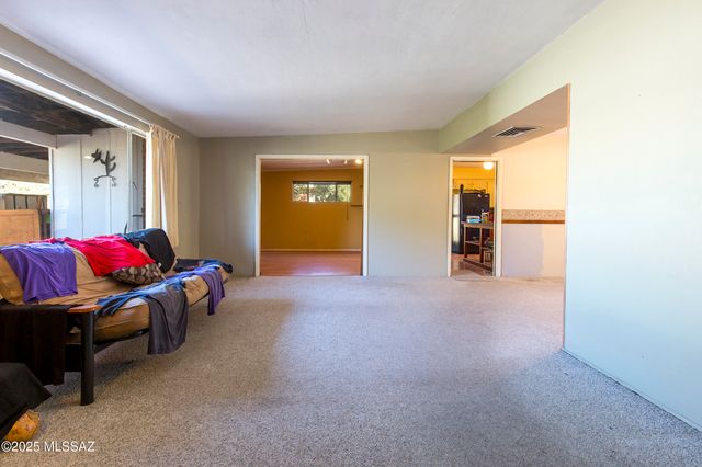 4902 E Copper Street, Tucson, AZ 85712