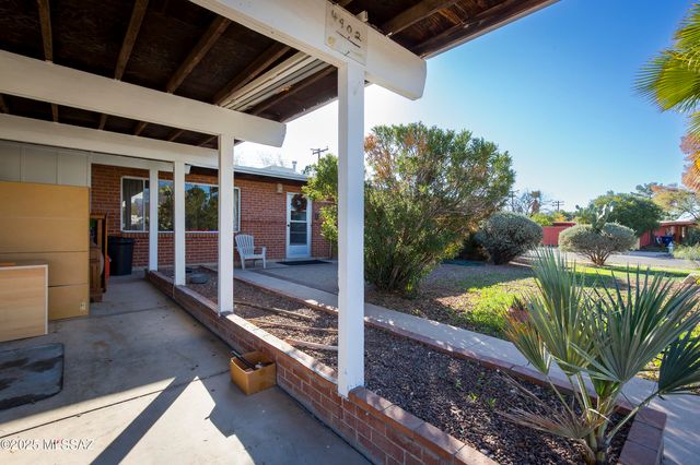 4902 E Copper Street, Tucson, AZ 85712