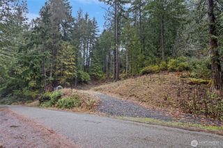 19560 NE North Shore Road, Tahuya, WA 98588