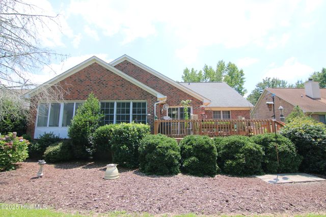 128 Southern Hills Drive, New Bern, NC 28562