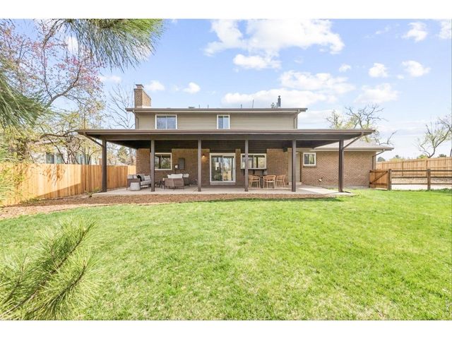 4744 Essex Ct, Boulder, CO 80301