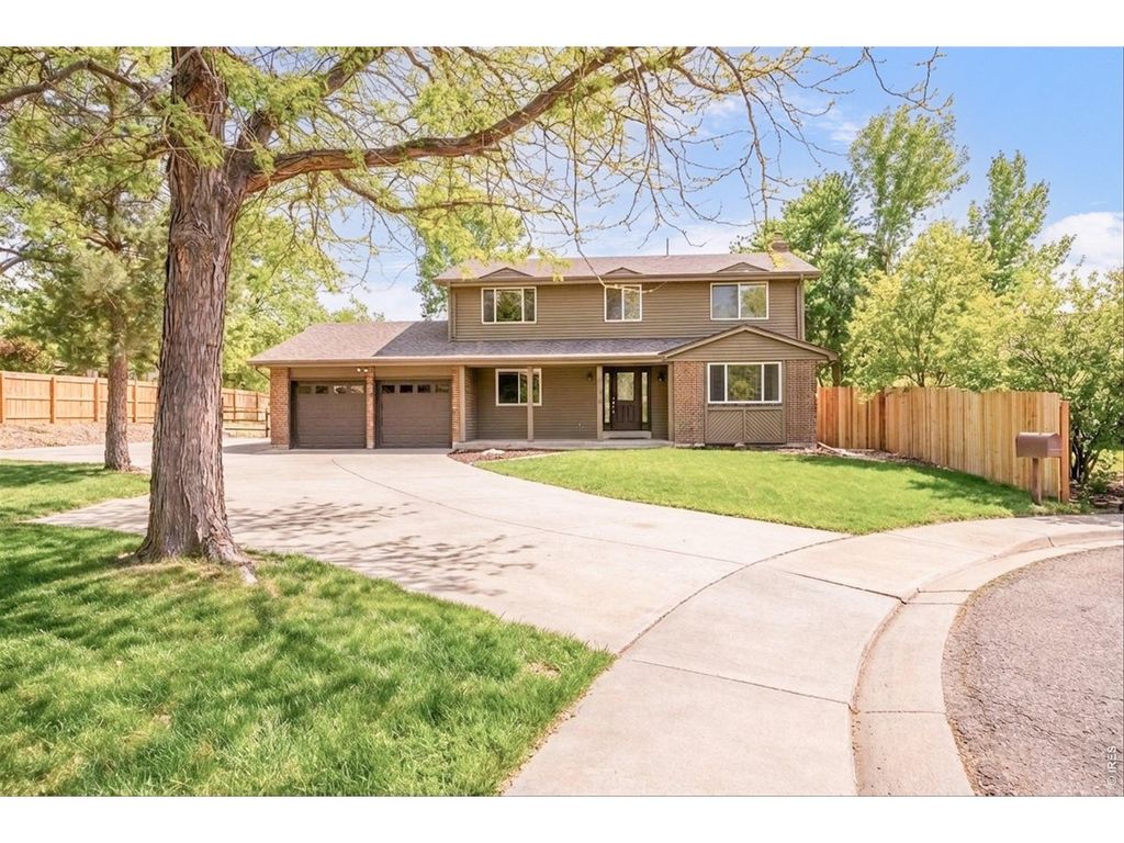 4744 Essex Ct, Boulder, CO 80301