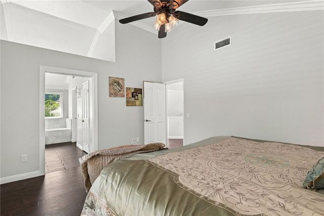 1251 Oakcrest Circle, Corona, CA 92882