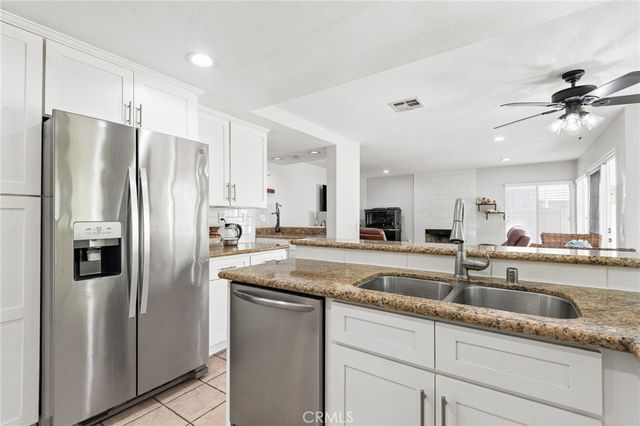 1251 Oakcrest Circle, Corona, CA 92882