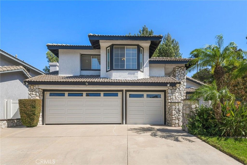 1251 Oakcrest Circle, Corona, CA 92882