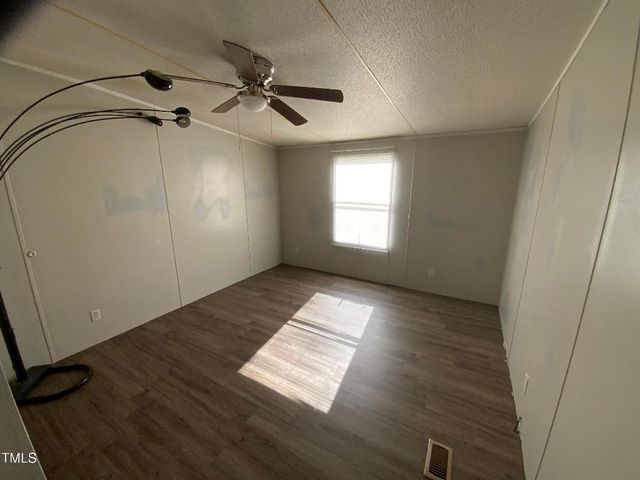 2211 Al Ray Road, Fayetteville, NC 28312