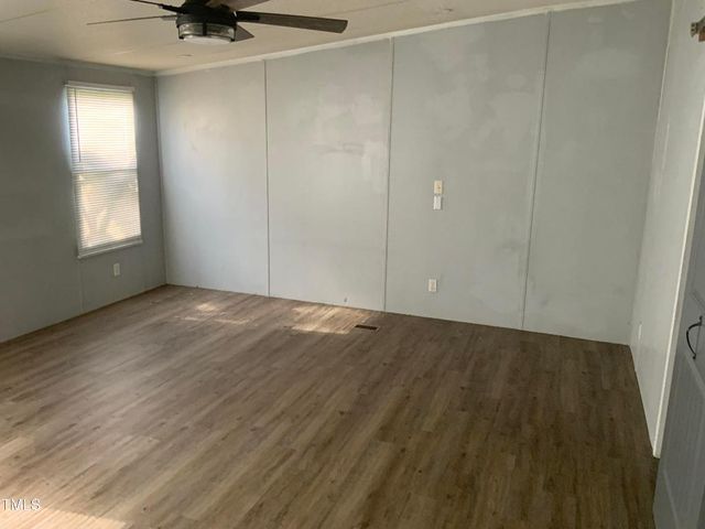 2211 Al Ray Road, Fayetteville, NC 28312