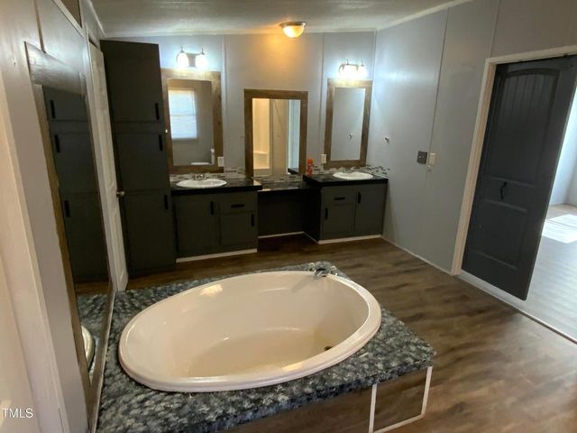 2211 Al Ray Road, Fayetteville, NC 28312