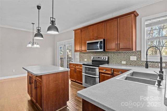 3214 Grandeur Road, Charlotte, NC 28269