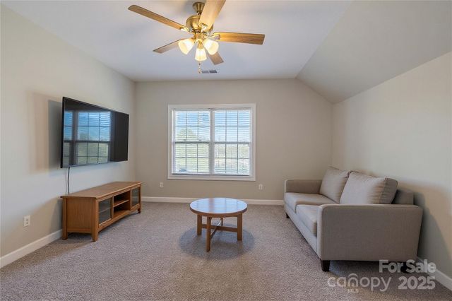 3214 Grandeur Road, Charlotte, NC 28269