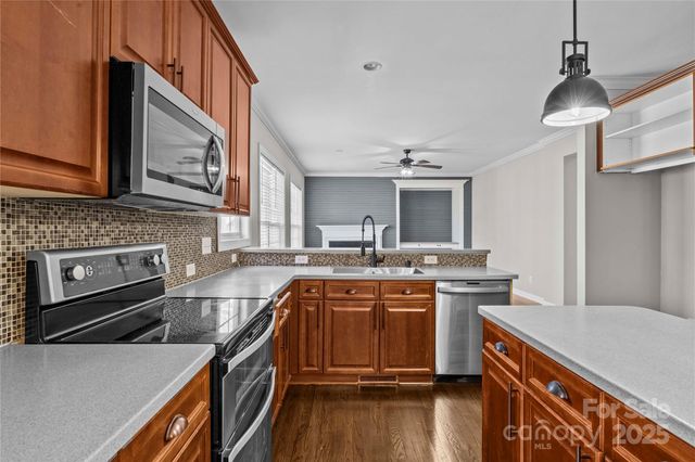 3214 Grandeur Road, Charlotte, NC 28269