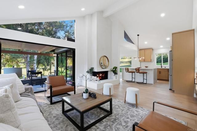 1039 La Casa Drive, San Marcos, CA 92078