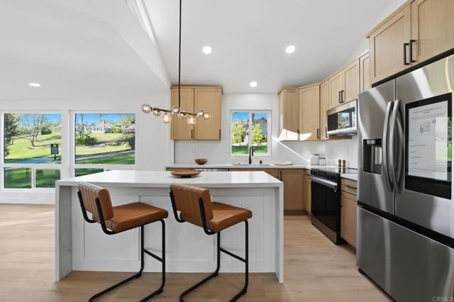 1039 La Casa Drive, San Marcos, CA 92078