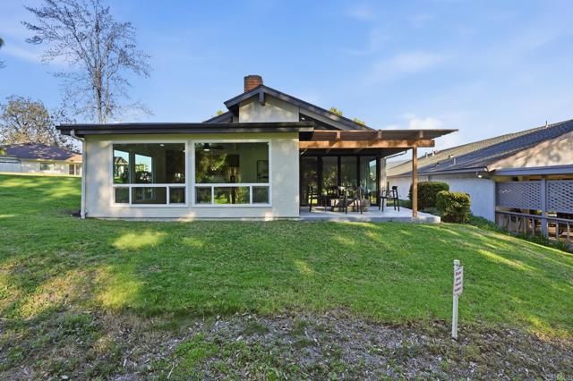 1039 La Casa Drive, San Marcos, CA 92078