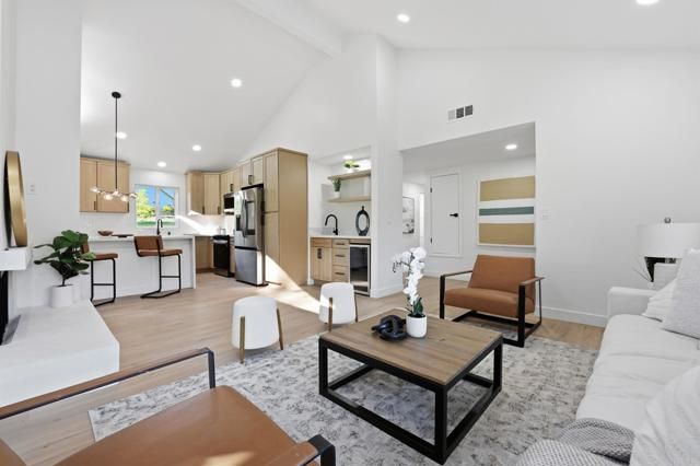 1039 La Casa Drive, San Marcos, CA 92078