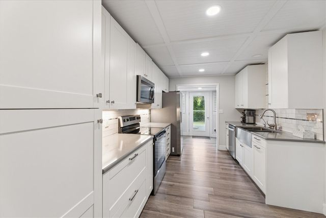 8590 Greenfield Highway, Bellevue, MI 49021