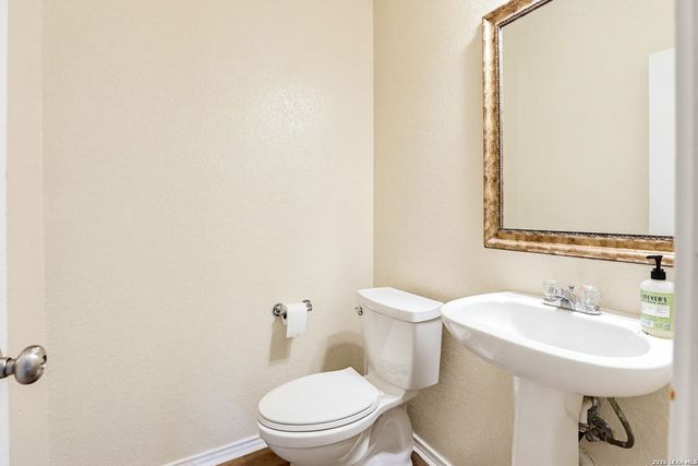 25023 COOPER CIR, San Antonio, TX 78255