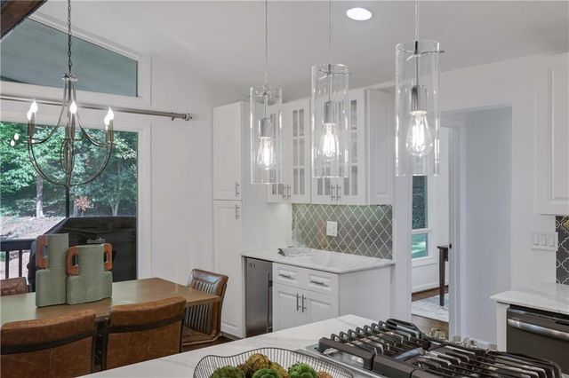1572 Bubbling Creek NE Road, Brookhaven, GA 30319