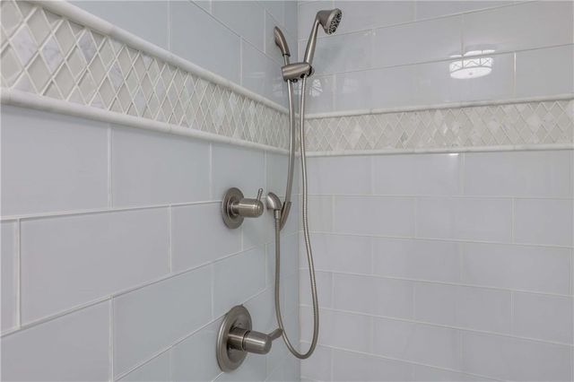 1572 Bubbling Creek NE Road, Brookhaven, GA 30319