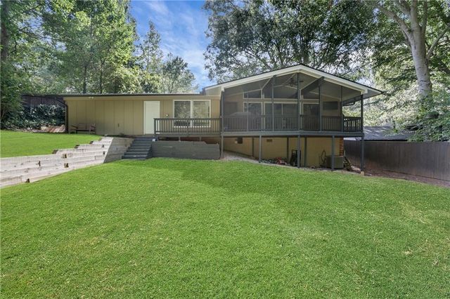 1572 Bubbling Creek NE Road, Brookhaven, GA 30319