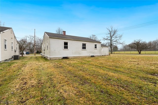 2934 Brunswick Road, Youngstown, OH 44511