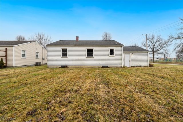 2934 Brunswick Road, Youngstown, OH 44511