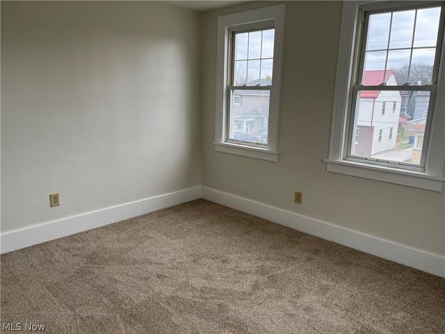 201 Hollywood Boulevard, Steubenville, OH 43952