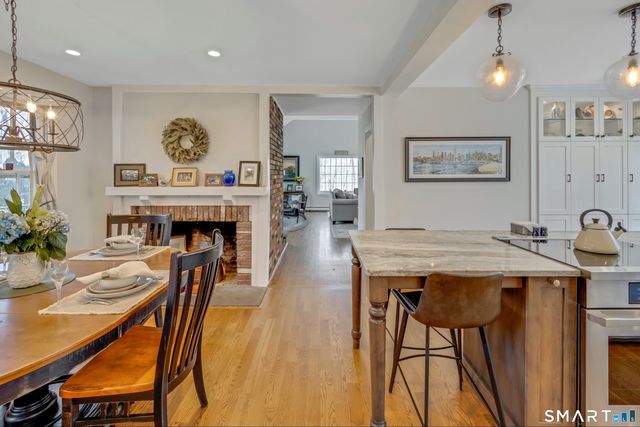 18 North Branch Road, Newtown, CT 06470