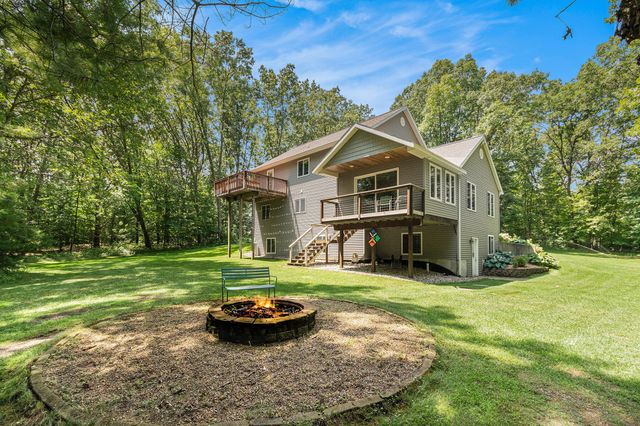 9500 Annie Lane, Brooks Twp, MI 49337