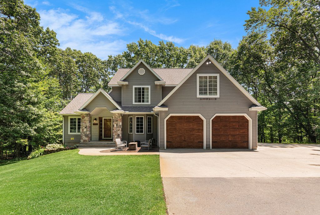 9500 Annie Lane, Brooks Twp, MI 49337