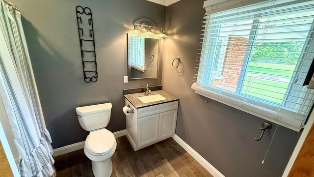 9755 N Country Club Road 9755 N Country Club Road, Piqua, OH 45356
