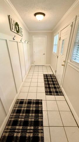 9755 N Country Club Road 9755 N Country Club Road, Piqua, OH 45356