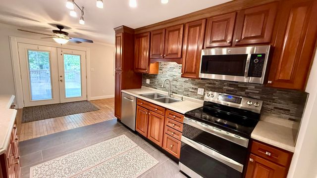 9755 N Country Club Road 9755 N Country Club Road, Piqua, OH 45356