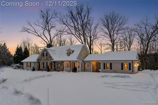 24924 Riverwood Drive, Franklin, MI 48025