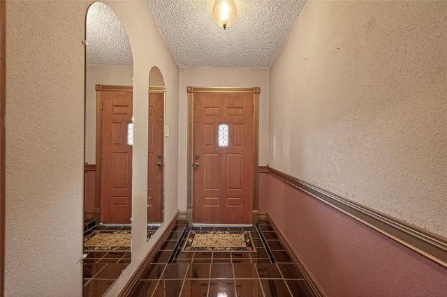 7102 Cerca Court, Houston, TX 77086