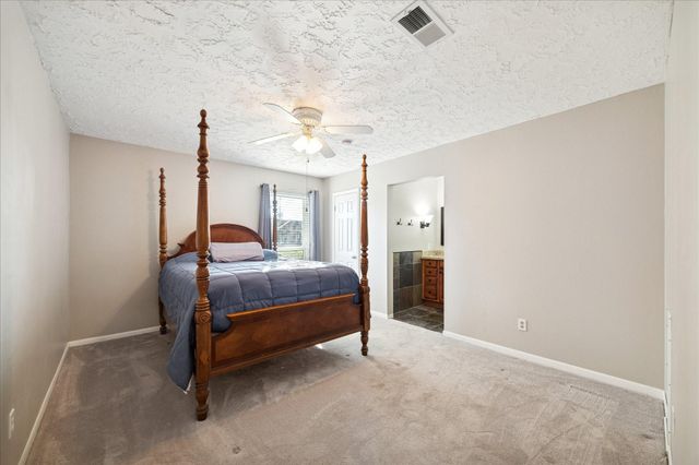 11302 Brook Meadows Lane, Meadows Place, TX 77477