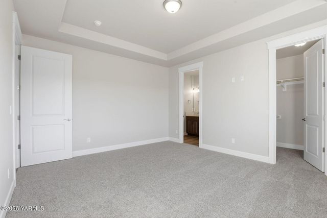 5050 Woolsey Rd, Yakima, WA 98903