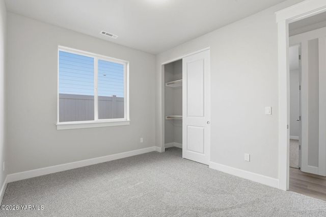 5050 Woolsey Rd, Yakima, WA 98903