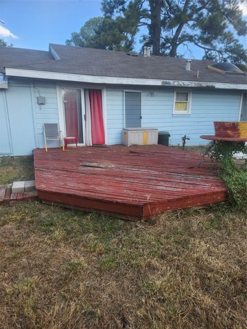 822 Woodrow Street, Arlington, TX 76012