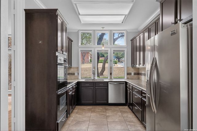 9 Inwood Manor, San Antonio, TX 78248