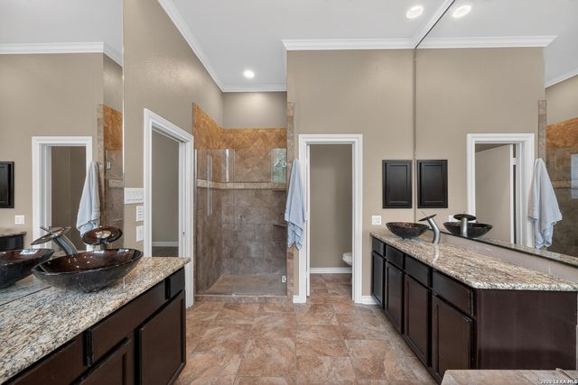 9 Inwood Manor, San Antonio, TX 78248