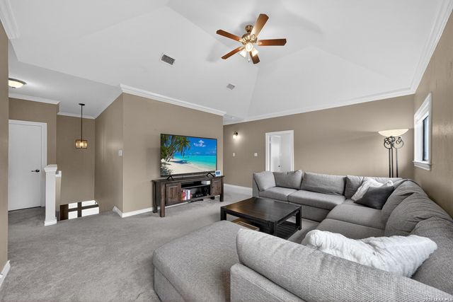 9 Inwood Manor, San Antonio, TX 78248