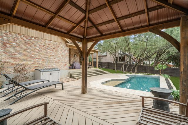 9 Inwood Manor, San Antonio, TX 78248