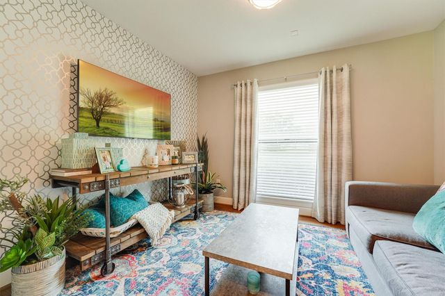 9142 Bronco Drive, Houston, TX 77055