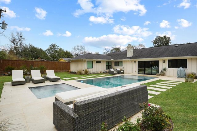 9142 Bronco Drive, Houston, TX 77055