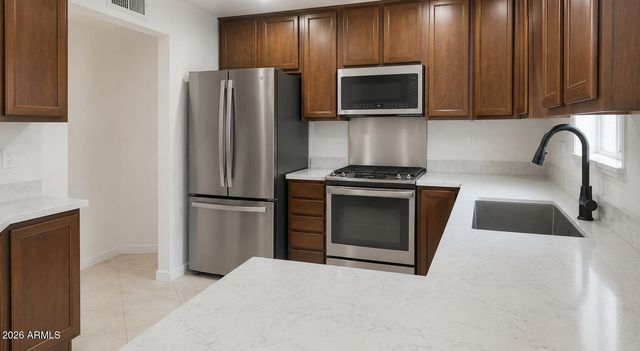 4326 E Glenrosa Avenue, Phoenix, AZ 85018