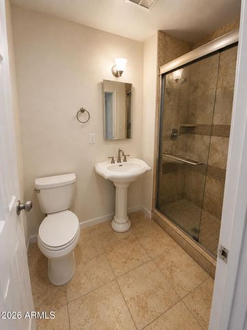 4326 E Glenrosa Avenue, Phoenix, AZ 85018